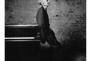 Chris Hopkins - Piano Solo