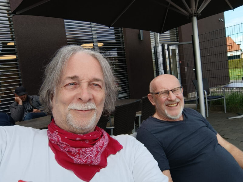 aqualung-caveau-tirili-revival-party-mit-dj-dieter-micha