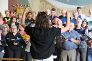 Messfeier mit Chor-Konzert