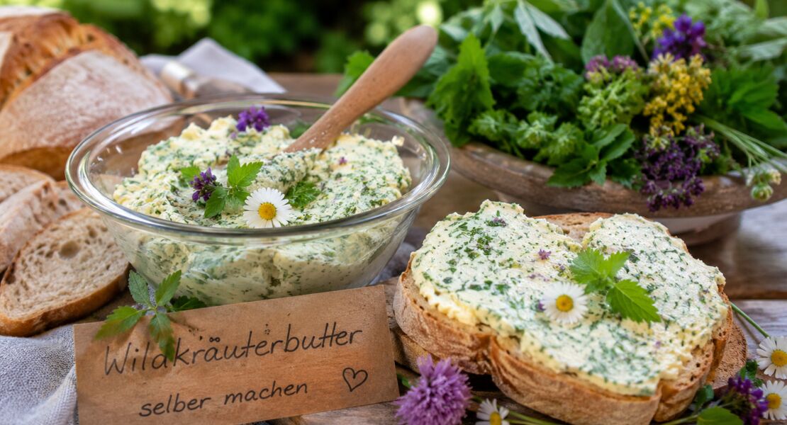 gefuhrte-krauterwanderung-rhon