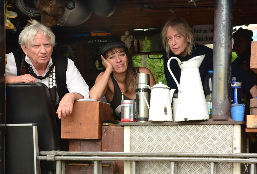 kai-funky-von-ton-steine-scherben-feat-birte-volta