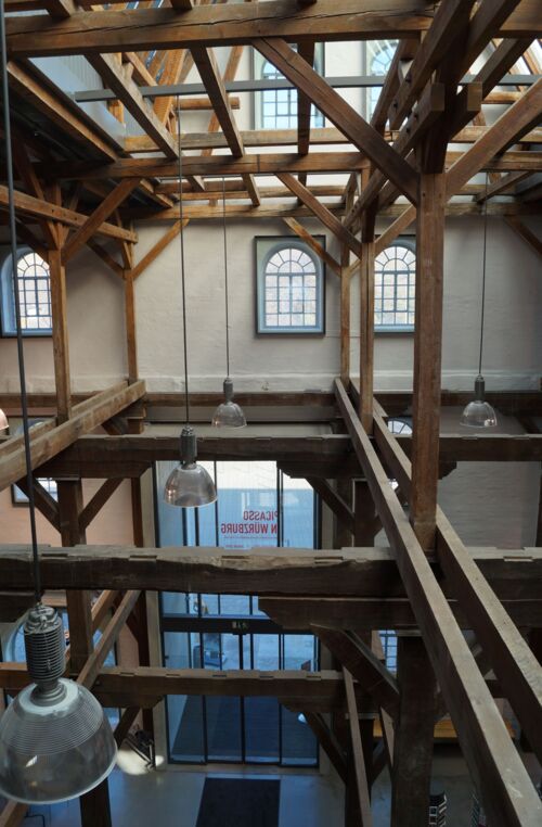 fuhrung-zu-architektur-und-sammlungen-kulturspeicher-zum-kennenlernen