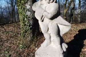 Schlossparkführung auf dem Schwanberg immer am 3. Sonntag im Monat