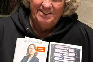 Lobbyismus versus Korruption– konzertante Lesung von und mit Uwe Dolata