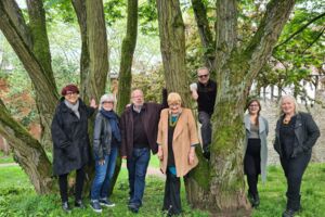 Poesie unter dem Nussbaum