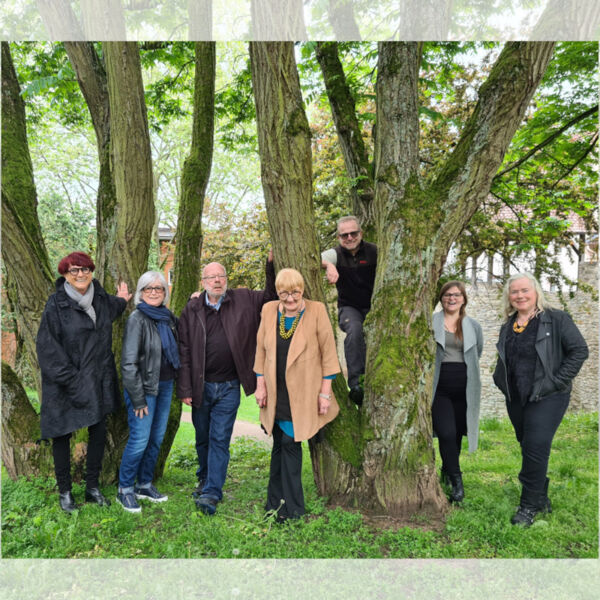 gala-der-schweinfurter-autorengruppe-sag-augenblick-eine-literarisch-musikalische-revue-zum-wesen-des-augenblicks