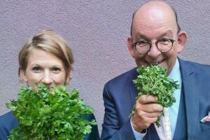 Ich bin sogar als großer Lacher bekannt - Kafka Revue