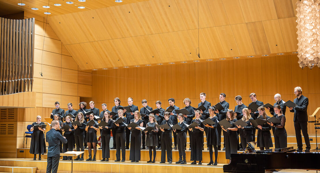 kammerchorkonzert-kammerchor-der-hfm-wurzburg-vokalzirkel-munchen