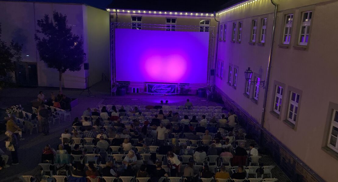 sommerkino-bergrheinfeld-die-farben-der-zeit