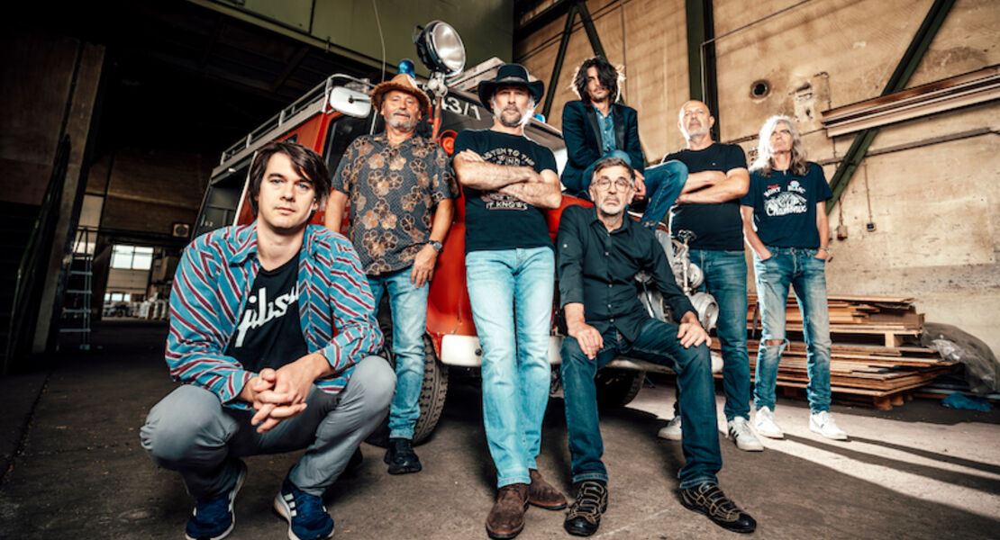 lynyrds-frynds-just-let-the-free-bird-fly