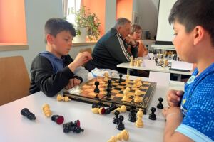 Schach für Jung und Alt - gemeinsam lernen und spielen