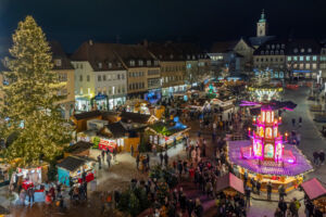 Weihnachtliche Altstadt mit Schrotturmbesichtigung