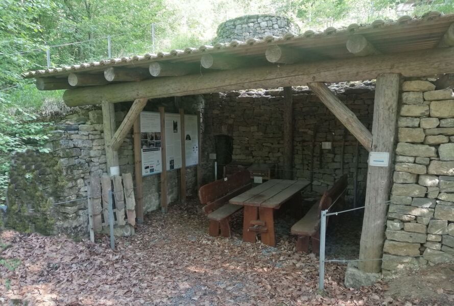 rundwanderung-himmelstadt-lichteiche-historischer-kalkofen