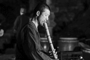 Klang als Weg: Ein Ton – ein Erwachen