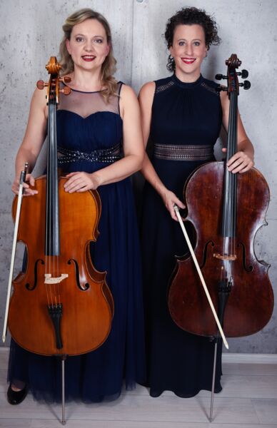 solina-cello-ensemble-kerzenschein-weihnachtskonzert