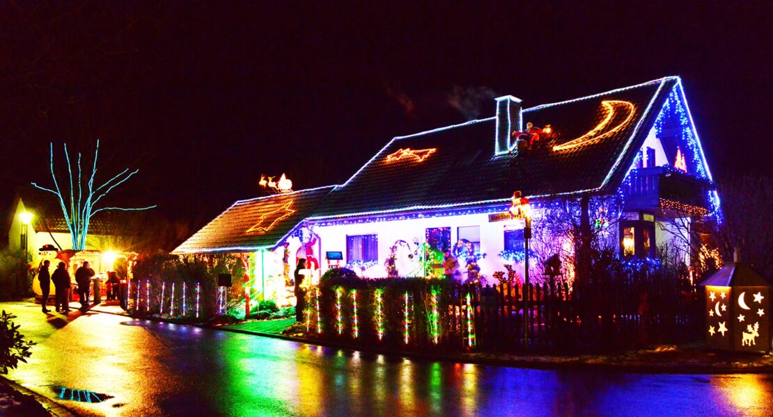 andishiftysurprise-am-mellrichstadter-weihnachtshaus