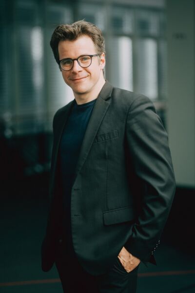 smetana-elgar-und-dvorak-mit-jakub-hrusa-sol-gabetta