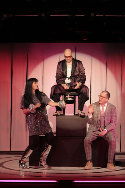 achtsam-morden-theaterring-bad-kissingen