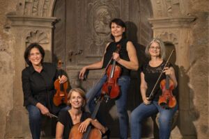 Von Fürstenhöfen und bürgerlichen Salons