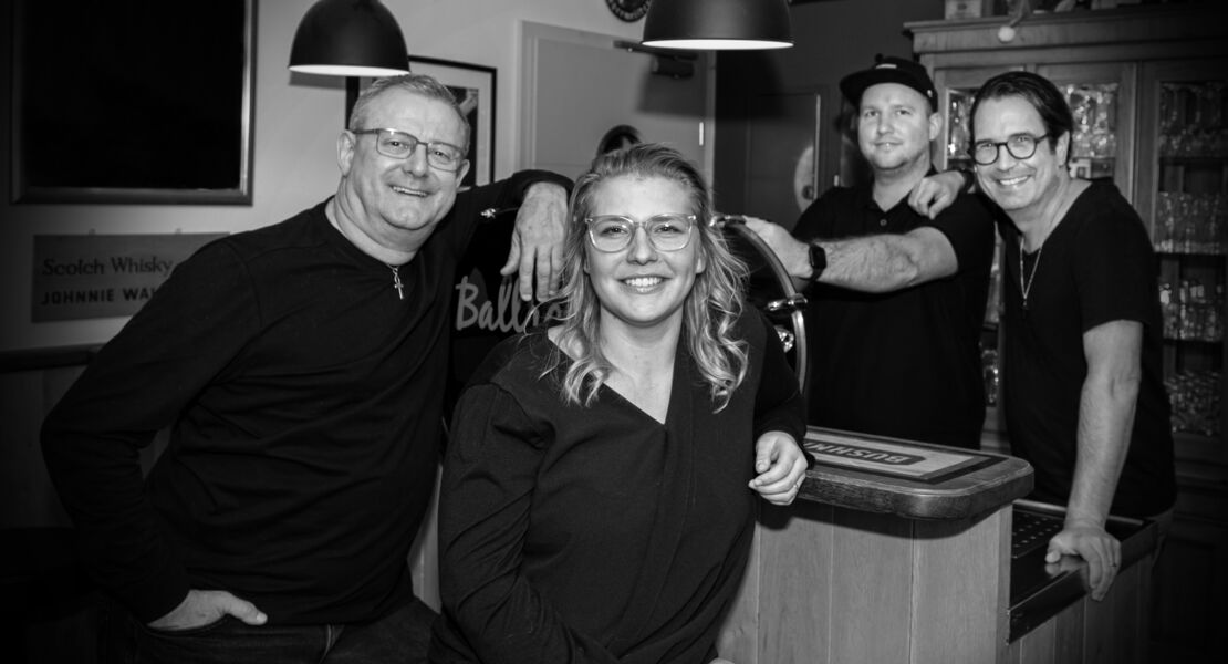 feiern-und-geniessen-mit-der-band-new-chapter